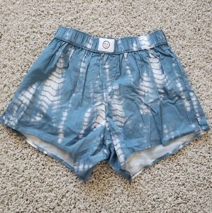 Tye die shorts